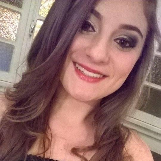 CLJ , ''Sonhar,viver,e todo dia agradecer.''