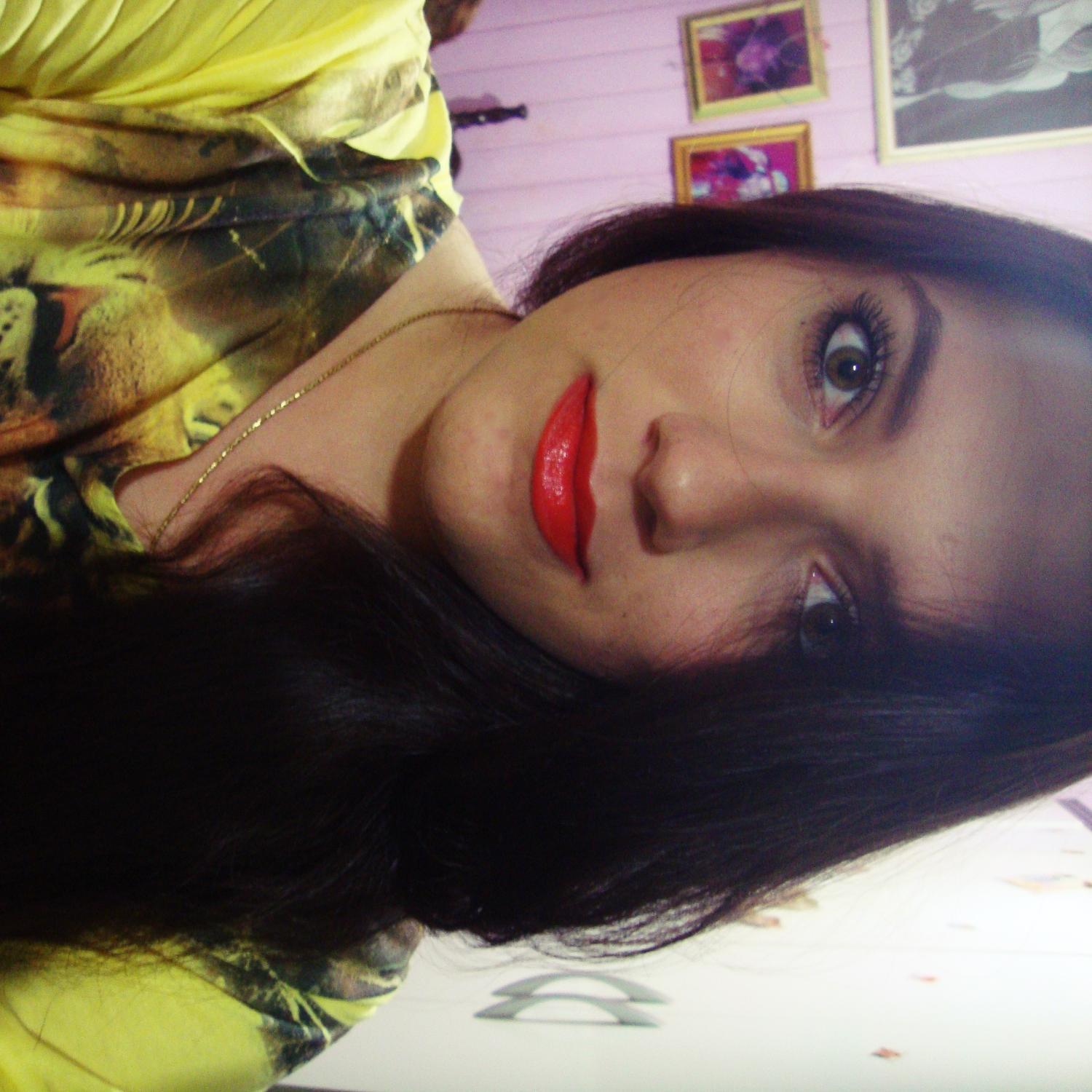 KCoradini's profile picture. Estudante de Estética e Cosmética; canceriana; 19, ♥ Saulo Menegueli;
Insta: @Kacoradini