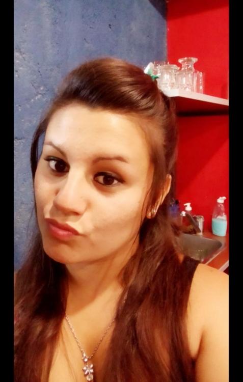vive y disfruta cada momento..  es unico! ~* (=