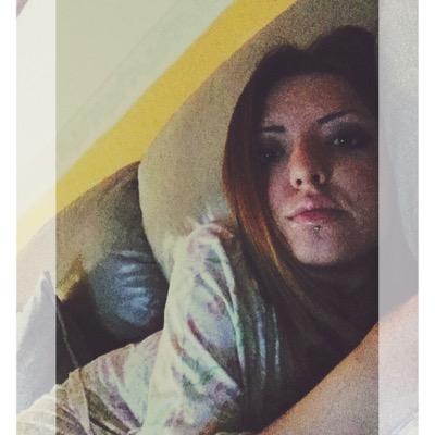 lisleeeyFU's profile picture. (20) god doesn't want you to be happy, he wants you tu be strong.