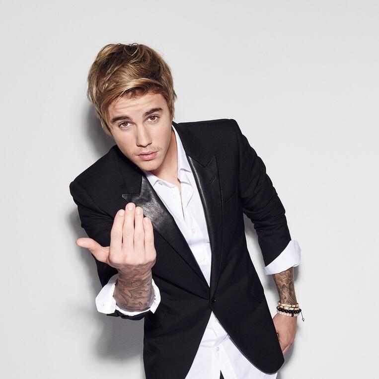 @l0viiingbieber is my main