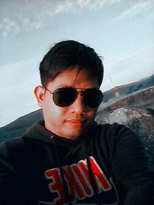 AntoAntos1048's profile picture. 