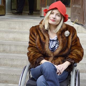 Hedon, artist & irreverent fashion-lifestyle blogger. I use a wheelchair so I can get great parking at the mall. Teach me something new today.