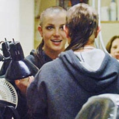 bikinikillinit's profile picture. 