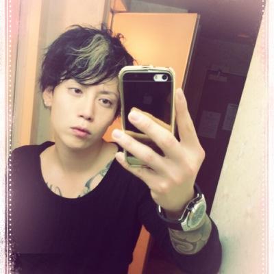 芸能、美容、投資、飲食、海外事業 、ファッション、イベント、web.映像 学生のアシストコンサル 大阪出身、彼女無し、アイアンマンが好き、モデル