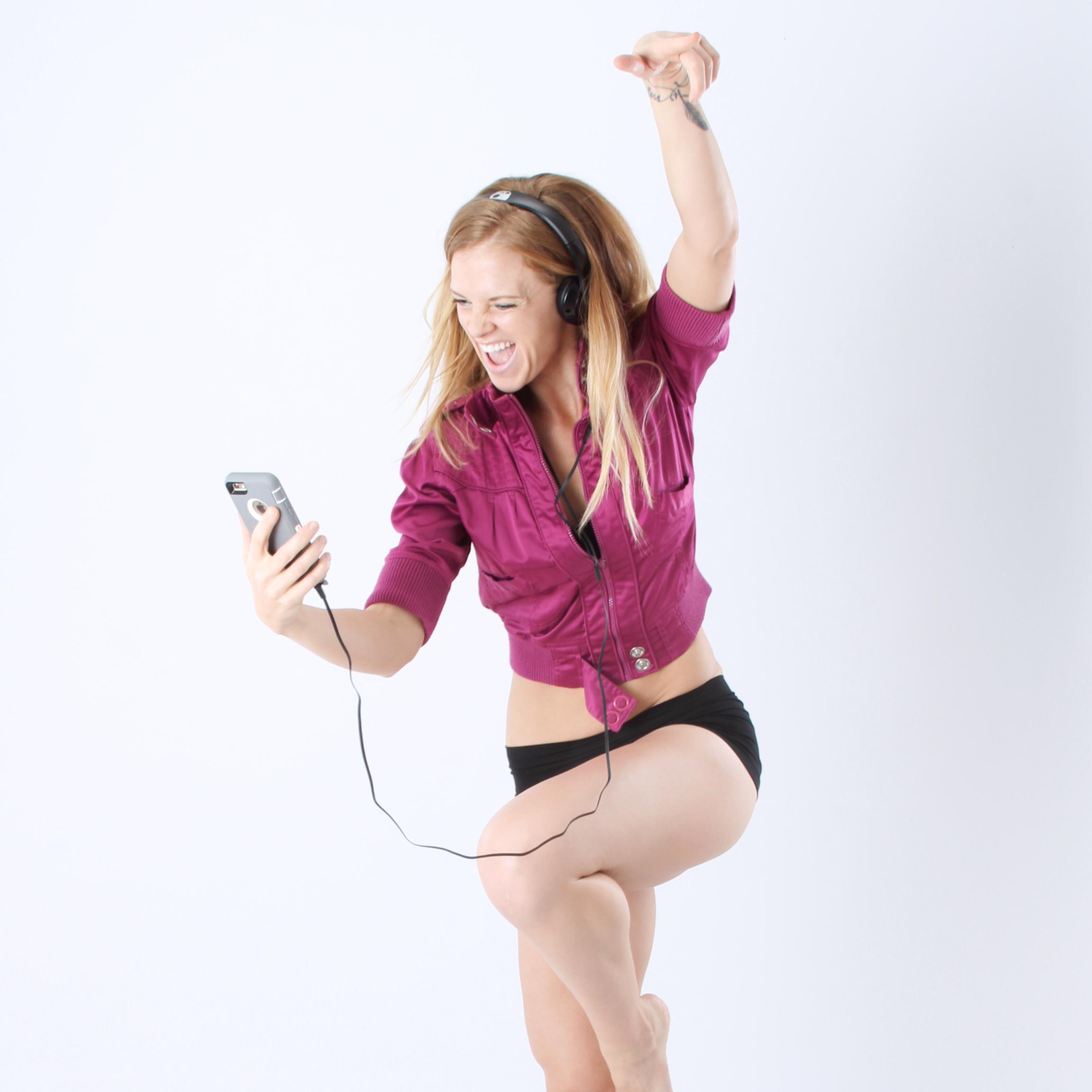 kiyaknight's profile picture. WEightless® Lifestyle Expert, Fitness Model, Sport Scientist, and Movement Coach.