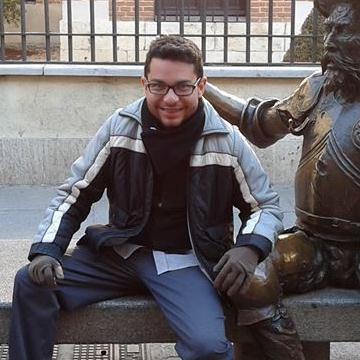 Nacido en Caracas… como forma de vida el escultismo, entre objetivos de vida “crear espacios para el hombre” y feliz por AMAR!!