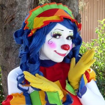 Hiya! I'm Lulu Giggles, and I love to make people laugh and smile. *Giggles* [MultiverseRP] {Taken: @smileythehappy}