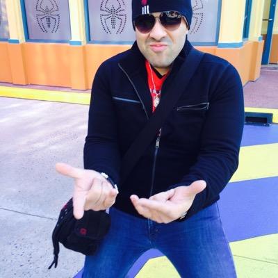Graphic Designer / Producer / DJ / Lover / Raver / Salsa Dancer / Hacker / Pro Macintosh / MBA / Boricua /