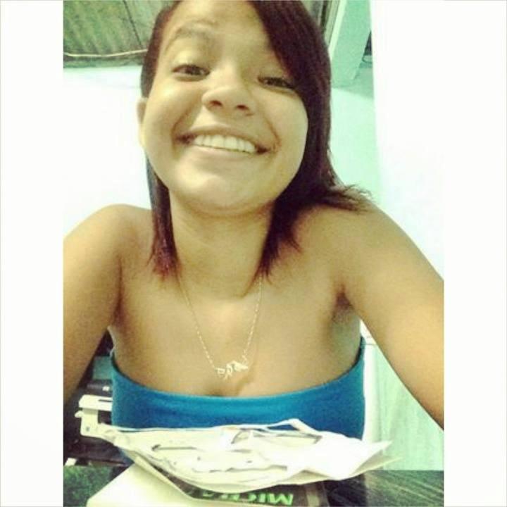 Às vezes eu fico olhando pras fotos do Lon e me 

Eulheammo ~ Airon De Lima silva ♥