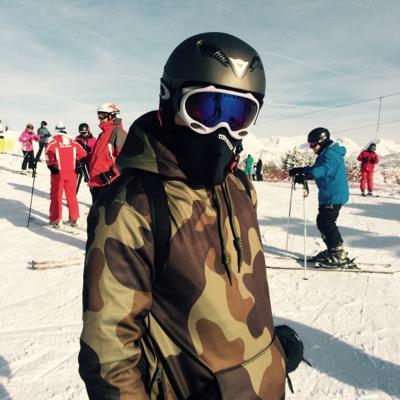 juicy2jays's profile picture. love 2 ride the edge !