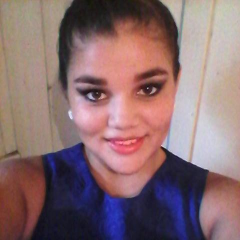 Grêmista/14 anos /aquariana/curto sertanejo