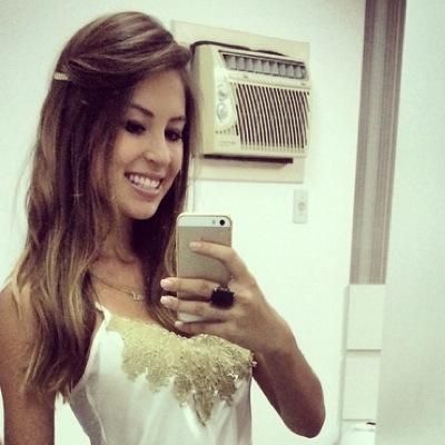 Miss Benedito Novo 
19 anos