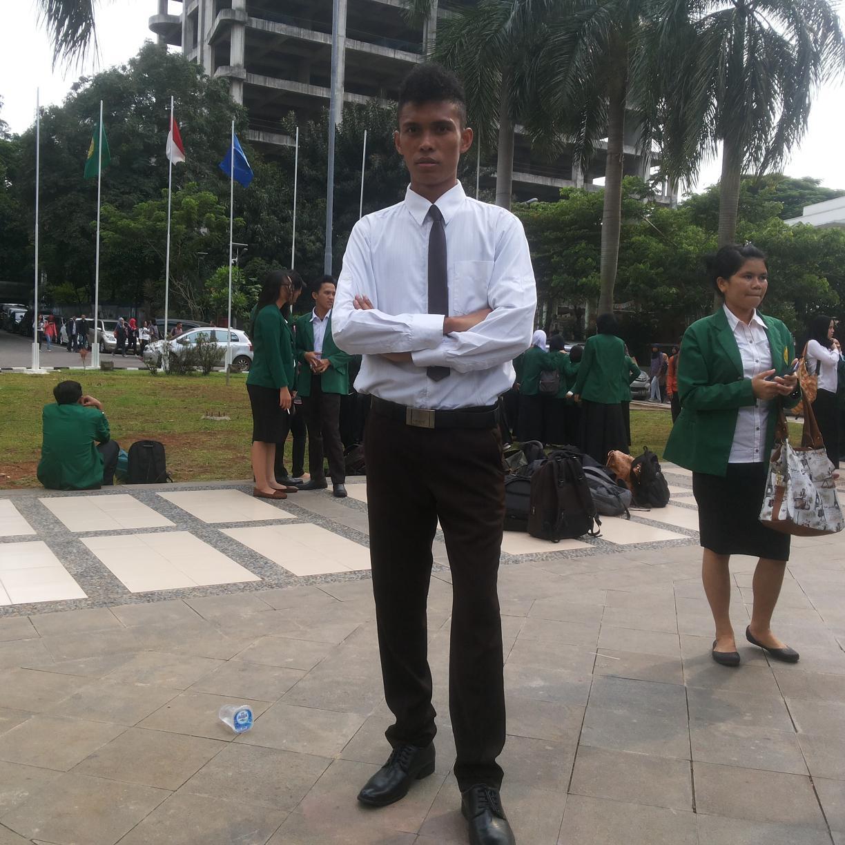 Jemi_Lau's profile picture. State University of Jakarta,Rote NTT.