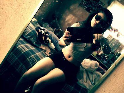 i know you love me! but you still love me! you of all people shoud know no one cantie tha boy,do