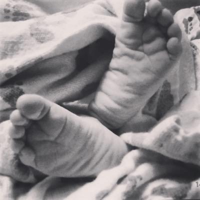 hollyaldredge's profile picture. Follow my DIY blog full of projects, recipes and read all about being imperfectly balanced in a perfectly unbalanced world! Be yourself; everyone else is taken.