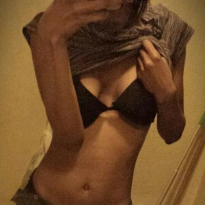 Turning this into sexy blog. If you want pics of you posted DM me. Girls posted are believed 18+. DM me if one can be proven younger and it will be removed.
