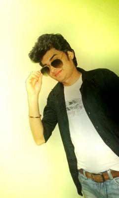 im student.. nd cool boy