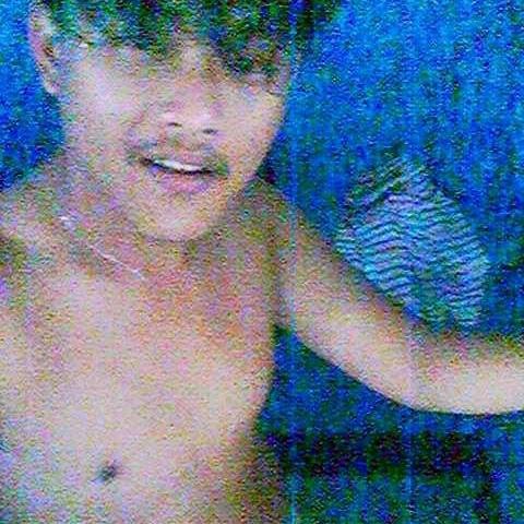 I'm me , with all my advantages and disadvantages . because I'm not him , you or them !! and strive to be the best for them is my dream .. :D