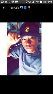 on rise. i grind stay ✈.follow me. d1 baller