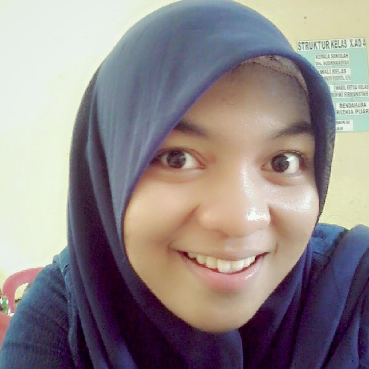 I'm just a ordinary girl. I love music ^_~