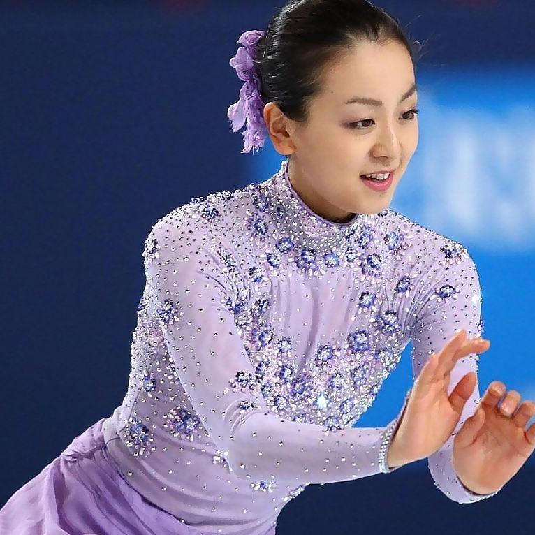 とっても綺麗なフィギュアスケート選手、浅田真央ちゃんの画像をUPします(^^)