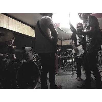 A DIY Progressive Hardcore band from Phoenix, Arizona. Debut EP available for free on our bandcamp. Members:  @SeanDundas @gerbeardy @MrDarioP