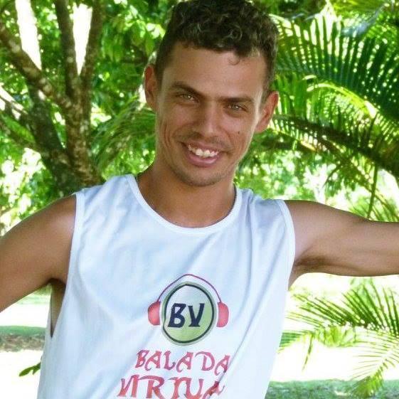 Vou deixando a vida me levar,porque não sabemos o dia do amanha,e vê o que o destino prepara pra nós,e sei que dias melhores virâo!!!!
