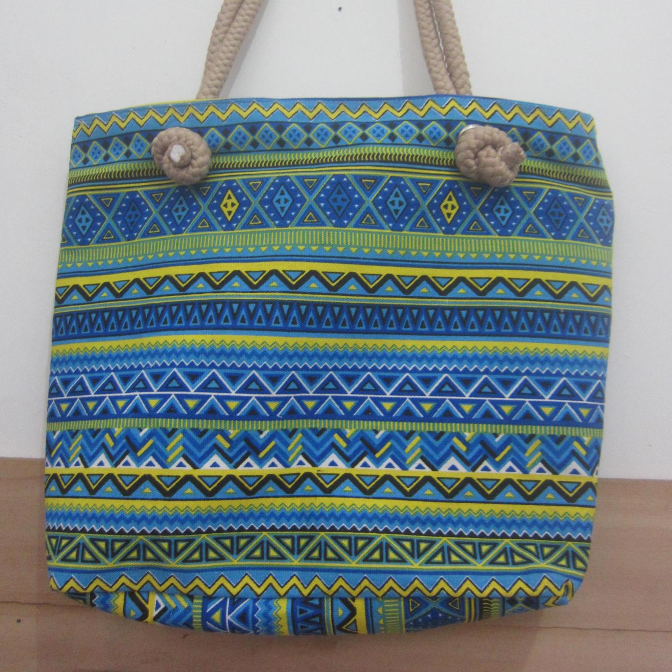 Pusat Ecer dan Grosir tas Tote Hand Made. silahkan Hubungi telp 085755824527 bbm 52937520