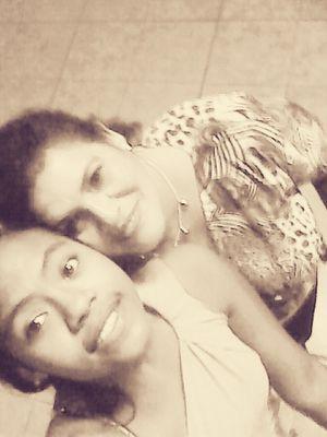 prefiero que me odien x ser como soy a que me amen x fingir ser  alguien que no soy