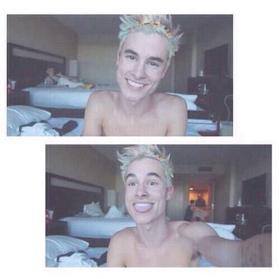 love kian and jc☺️ Go follow my other back up account at @kianshoney