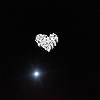 ‏‏‏مافي غيرك بهالدنيا خذا عقلي وخذا قلبي ..♡
 أعلمُ بأنّك دائماً تُراقبيني فَ لذلك كل ُ مَا أكتبہ يكون لك♡
اجدك حتي في صمتي فكيف لا اعشقك اميرتي♡ 
زوروو مفضلتي