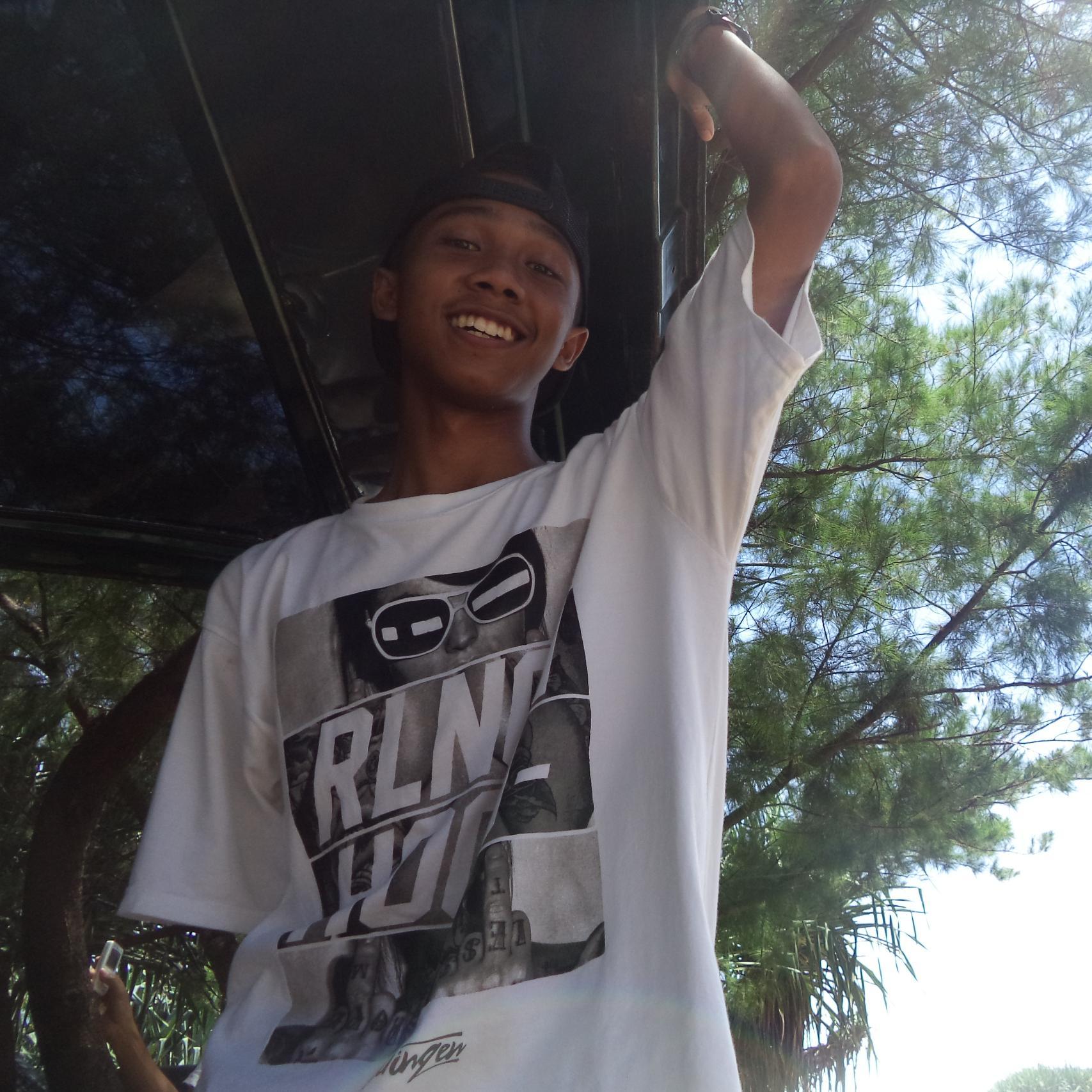 enjoy your life hood!!