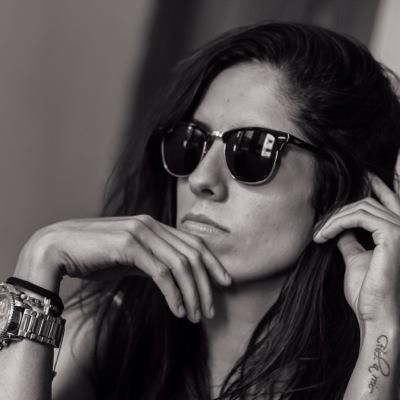 Profesional en Medios Audiovisuales.
Directora de Focus Studio.