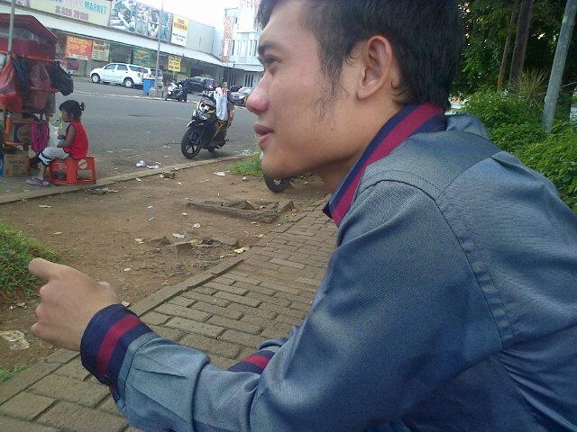 ♥ lulu Atul Mukharomah