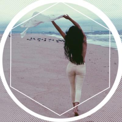 anmarion's profile picture. owner | creativedirector | designer AddoDecor making the world pretty, one pillow at a time ↠↠ ᔕᕼOᑭ ᗯITᕼ ᗰE ↡↡