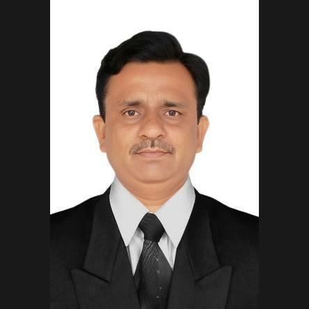 Paresh Soni, Owner of Soni Tours and Travels : @gandhinagarcabs