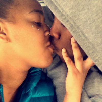 11:04:12 ✊ i love u bae -via Timothy White