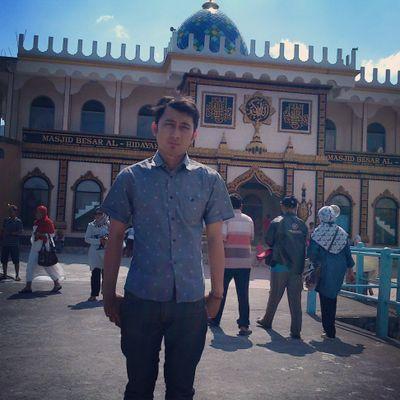 aku suka mencari teman di mana pun.... :)
 , if you need follow back., mantion me. .  :)