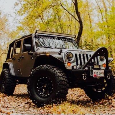JeepCloud's profile picture. Message me with pictures of your Jeeps!