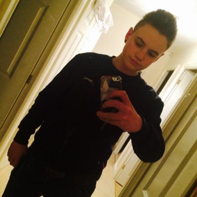 SamBeasley32's profile picture. 