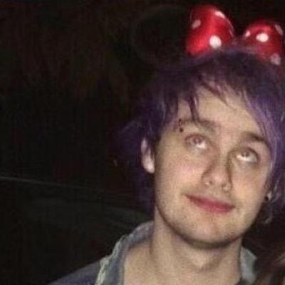 go follow @httpslayoutsx for some great layouts♡