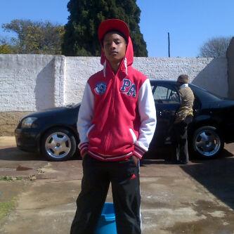 Dancer/footballer/artist