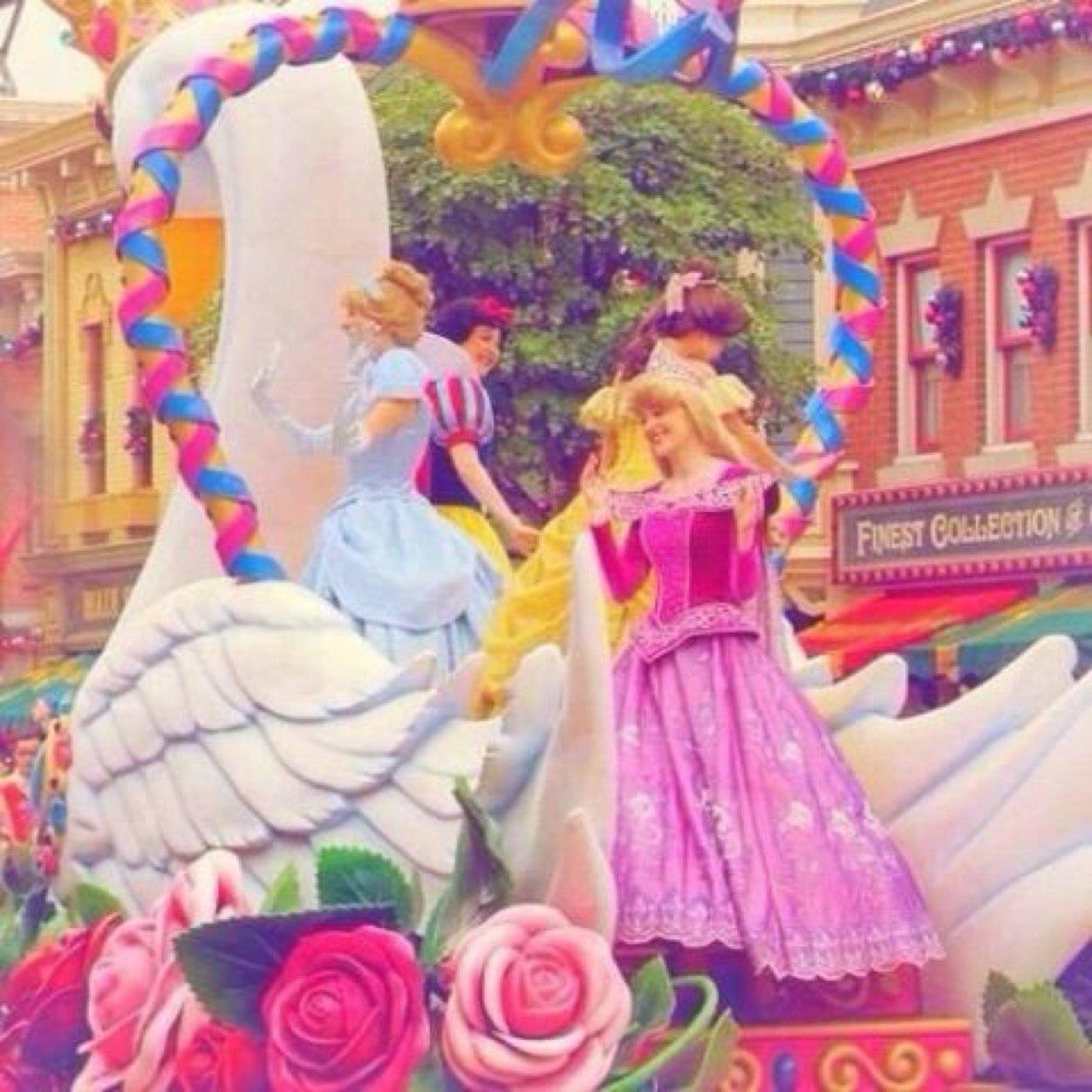 wsps2Anna's profile picture. 明誠2年/Disney/Canon/たまにお泊まり/ショパレ/グリ/アトラク/Princess/ミニ/デジ/マリー/メイ/トーニ/シリキ/ジャックスパロウ/ハピネス/ハーベスト/エレク/ヒピホピ/パイレーツ/Bibbidi Bobbidi Boutique/Dハロ参加してます/相方☞よだあやえる/1h▷舞浜