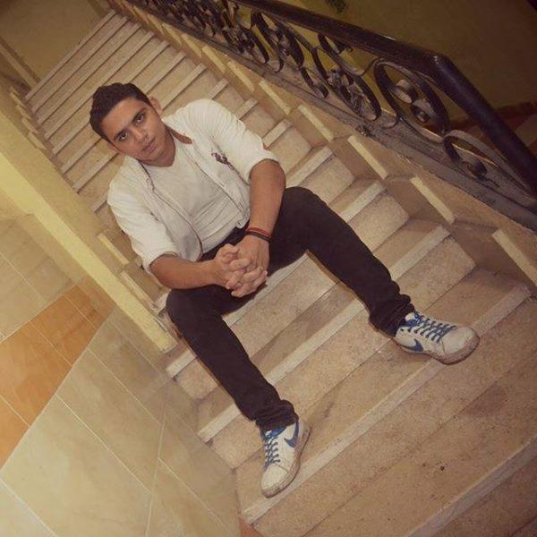 IllIlDeshalIllI's profile picture. 