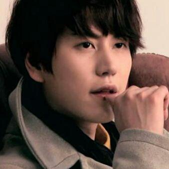 [21+] Cho Kyuhyun | Kyuhyun | 3 Febuary 1988 |  Frontal;Hardcore | #PlanetYadong | Super Junior's Maknae & Vocalist | @ACE_ParkJoy 's husband