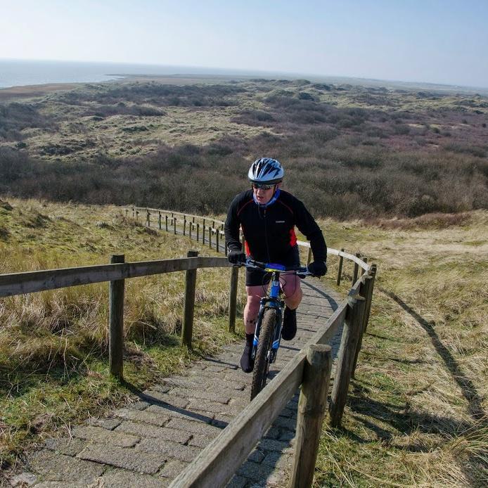 Yobro62's profile picture. Married, 3 kidz and a dog, living on the beautyful island of Ameland. Cyclist, rower and info-junk