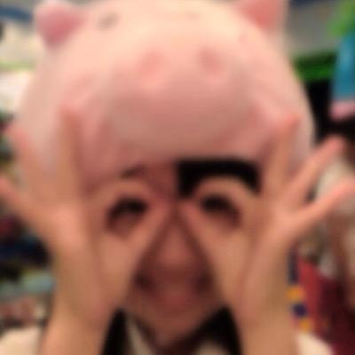 無言でフォローしてスイマセン。絵が上手くなりたい。