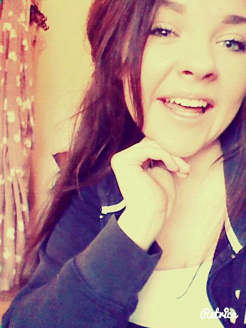 Snapchat ~ Emily_1999xo, Insta ~ Emily_killilea15✌