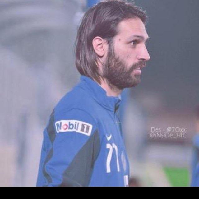 -انا واعيه ولأجل ذلك عشقت الهلال.